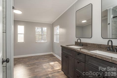 75 Grays Drive Harrells NC 28444