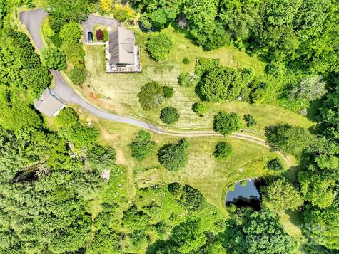 1592 Piney Hill Road Burnsville NC 28714