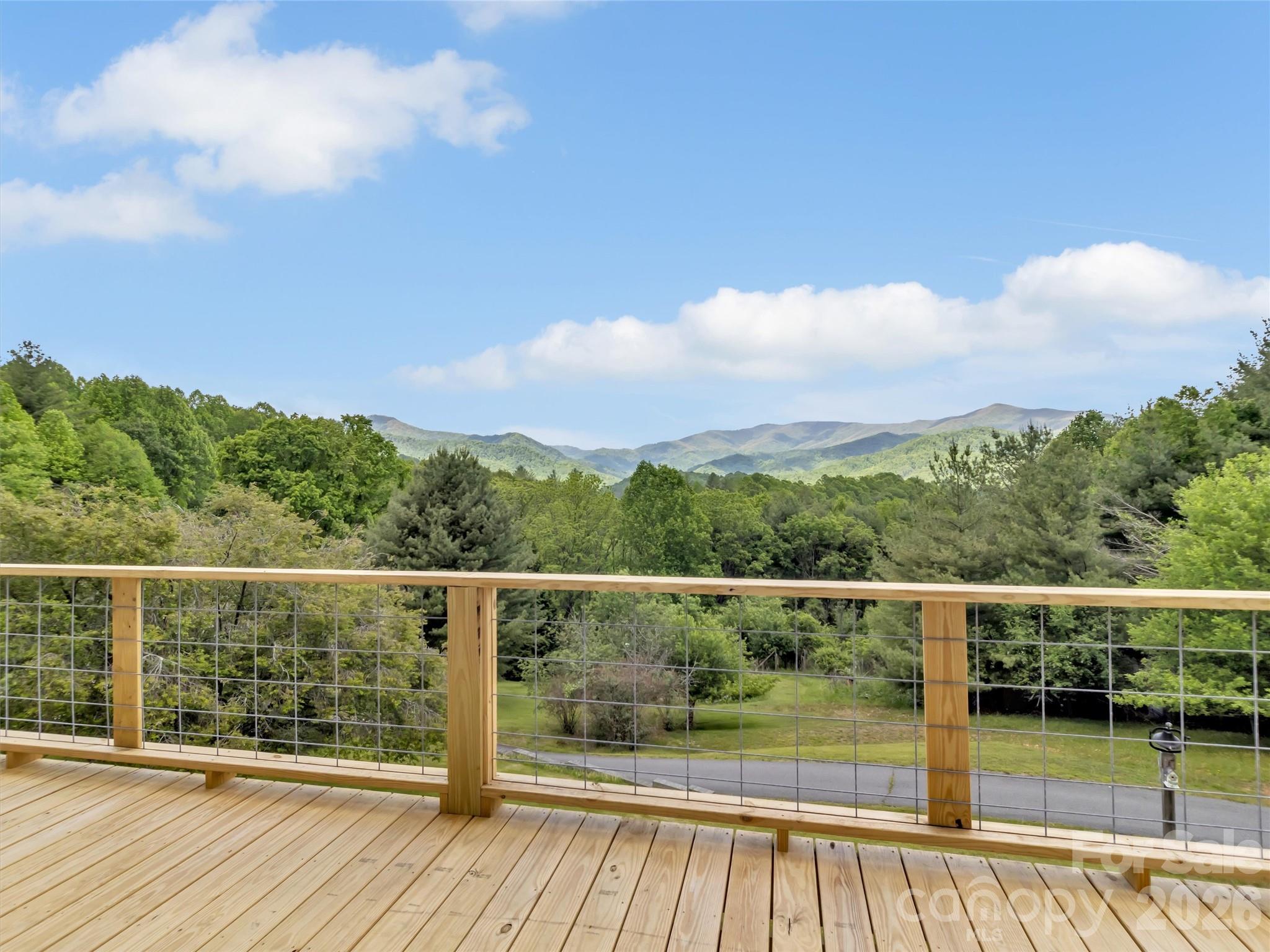 1592 Piney Hill Road Burnsville NC 28714