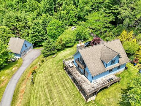 1592 Piney Hill Road Burnsville NC 28714