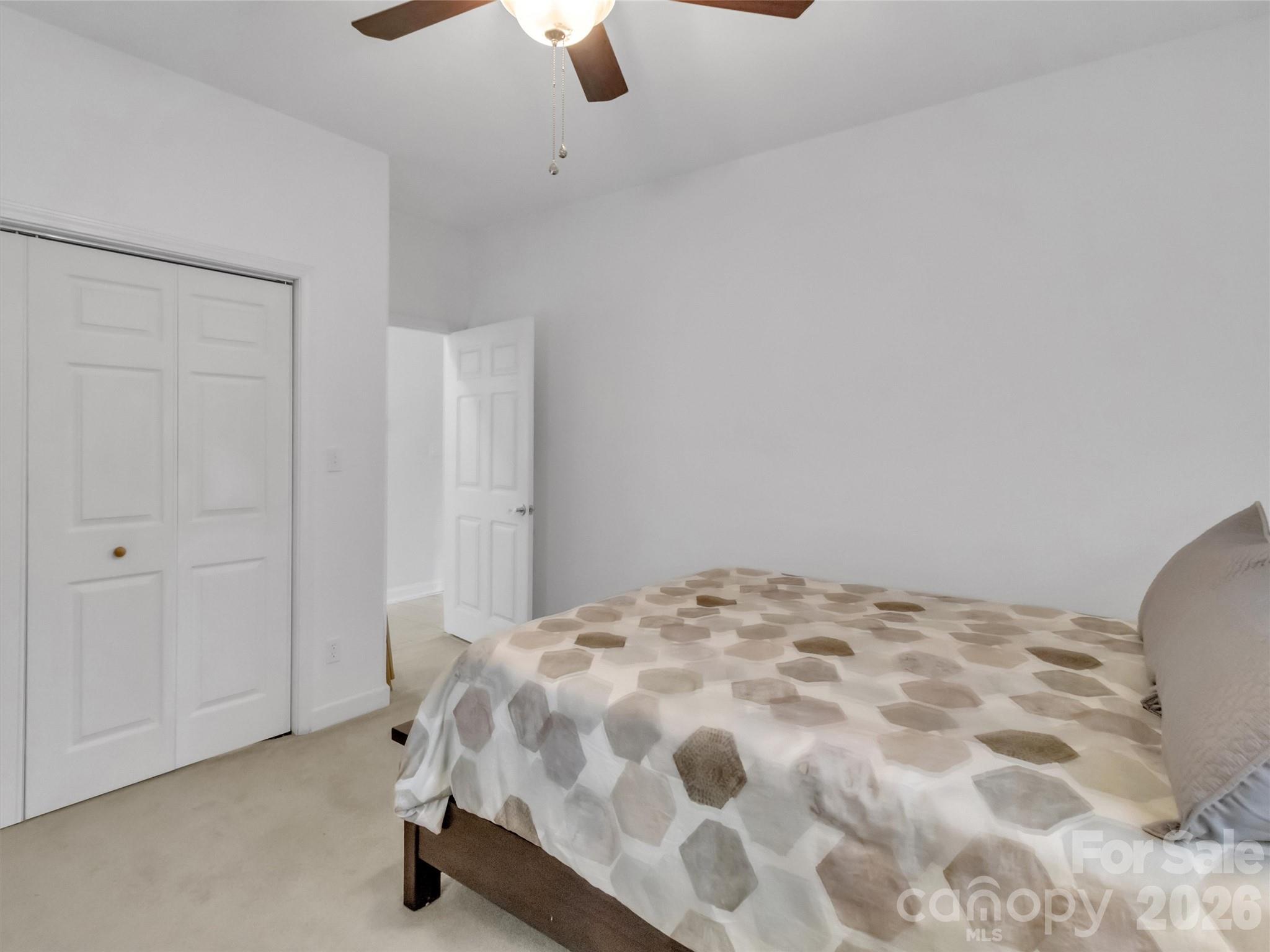 1592 Piney Hill Road Burnsville NC 28714