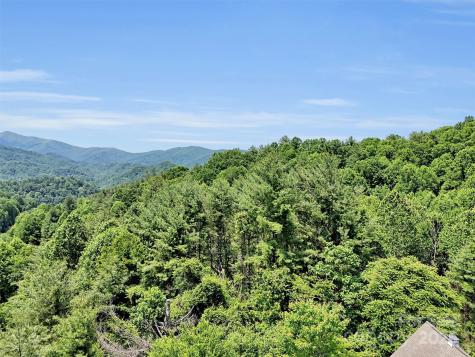 1592 Piney Hill Road Burnsville NC 28714