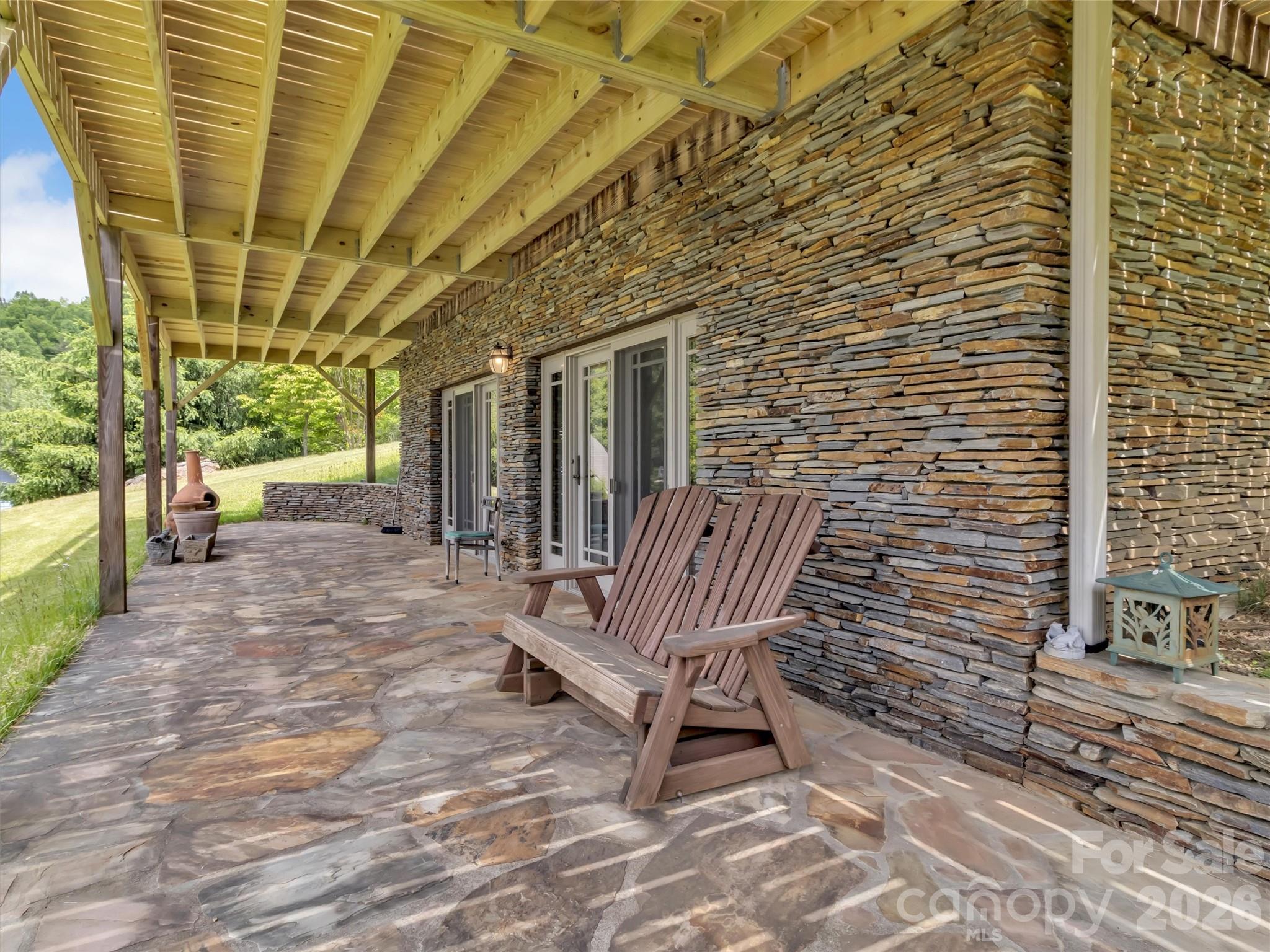 1592 Piney Hill Road Burnsville NC 28714