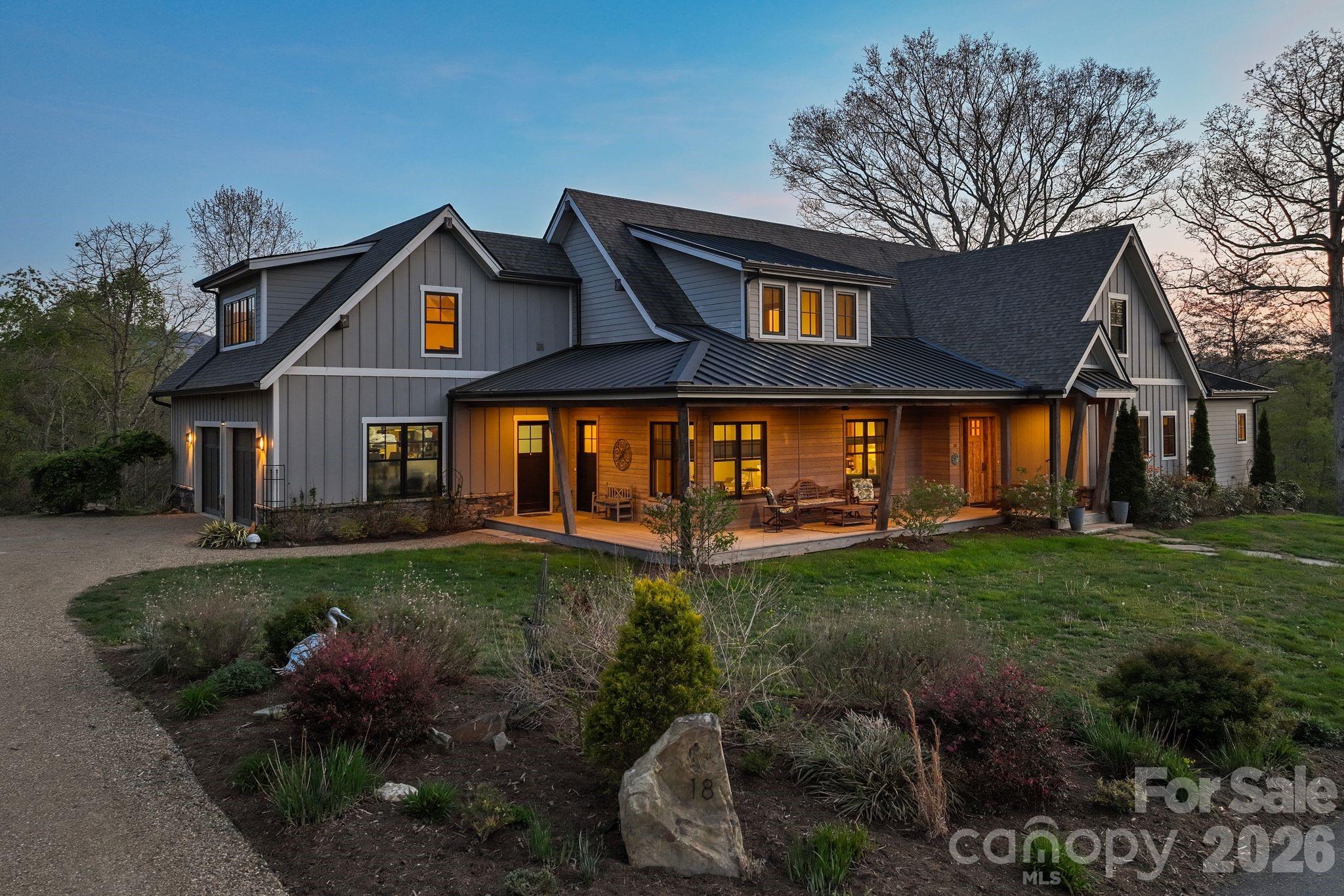 Asheville NC, 18 Majestic Oak Circle