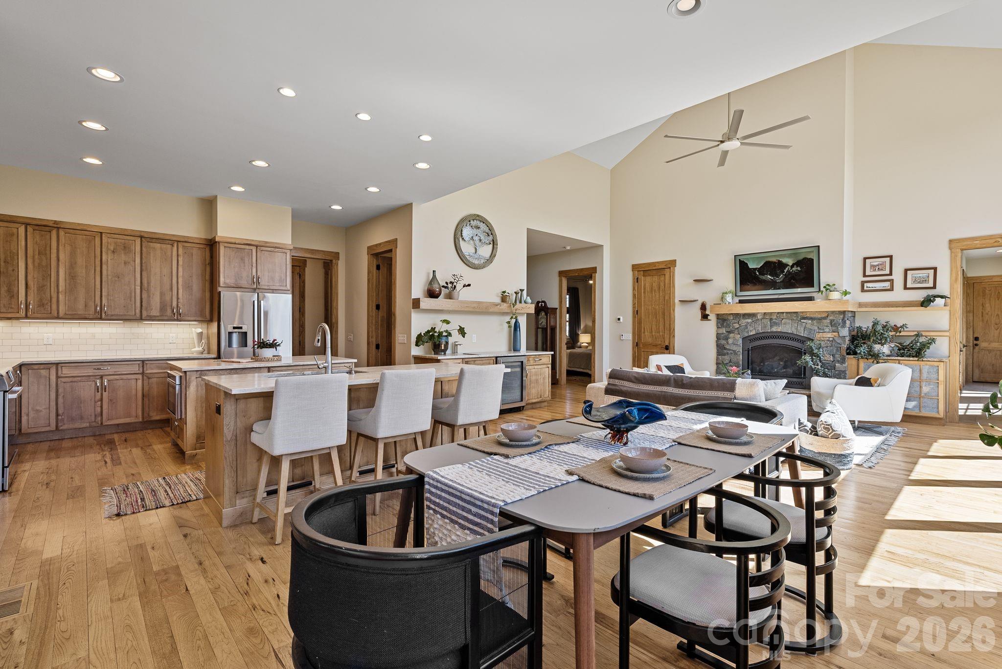 18 Majestic Oak Circle Asheville NC 28805