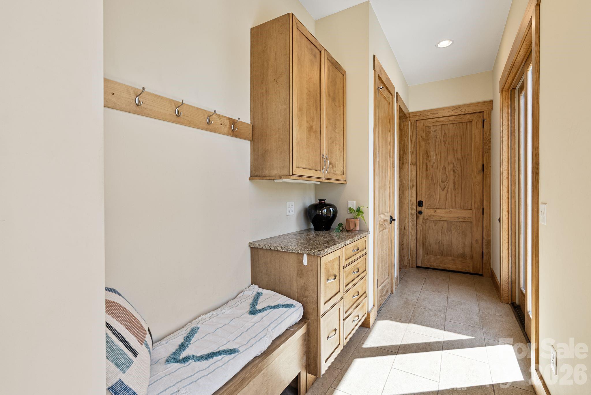 18 Majestic Oak Circle Asheville NC 28805