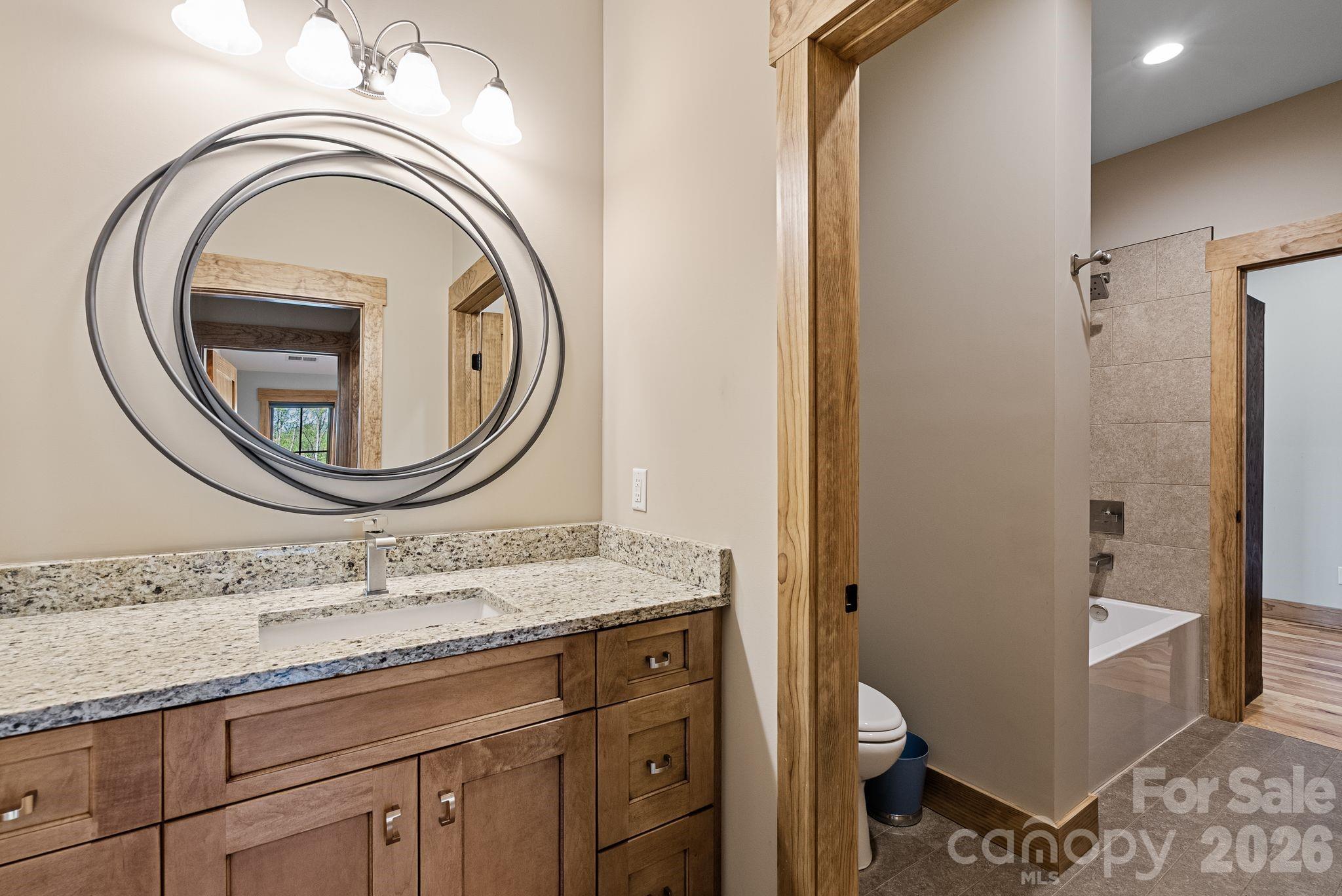 18 Majestic Oak Circle Asheville NC 28805