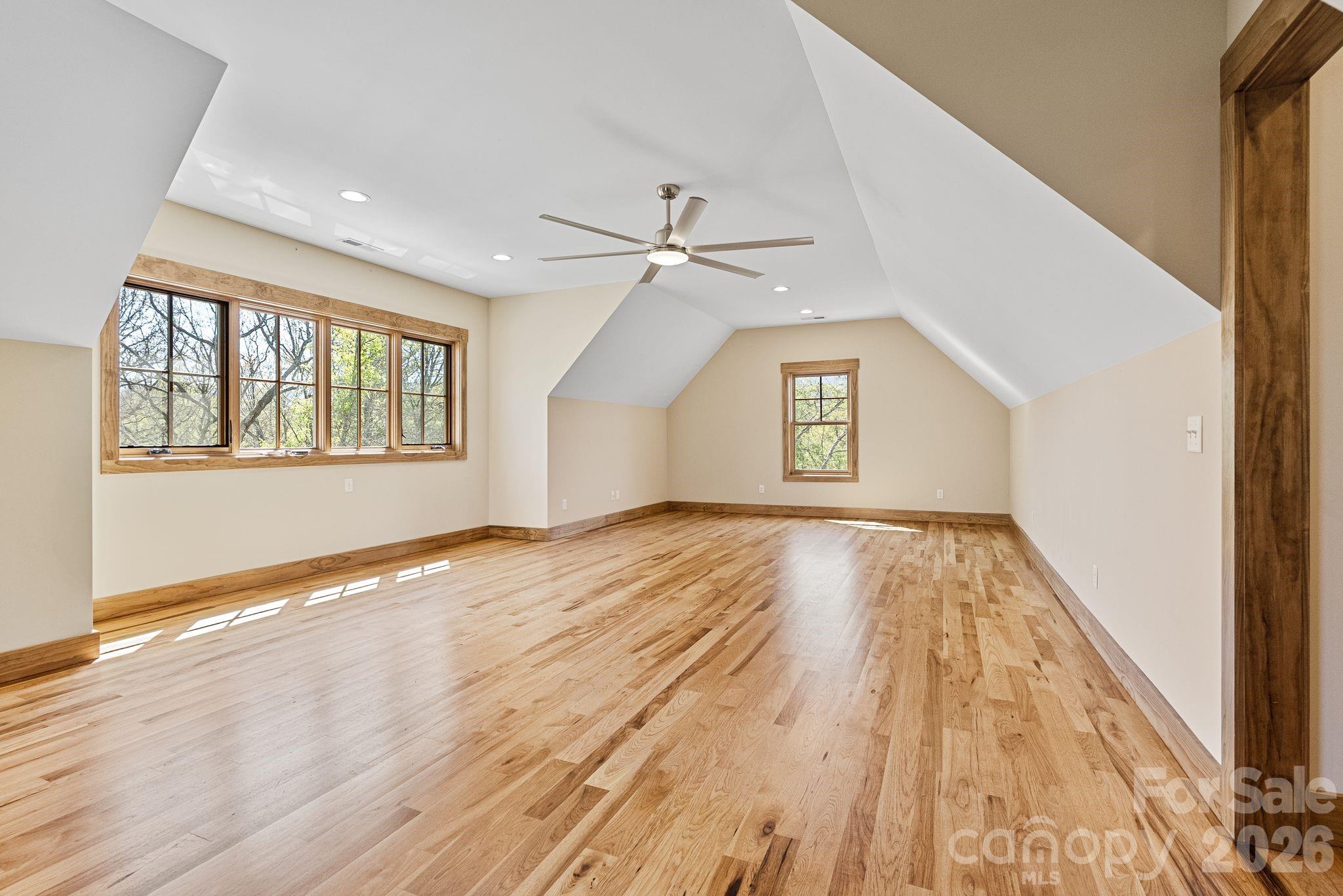 18 Majestic Oak Circle Asheville NC 28805