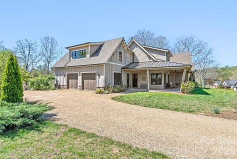 18 Majestic Oak Circle Asheville NC 28805