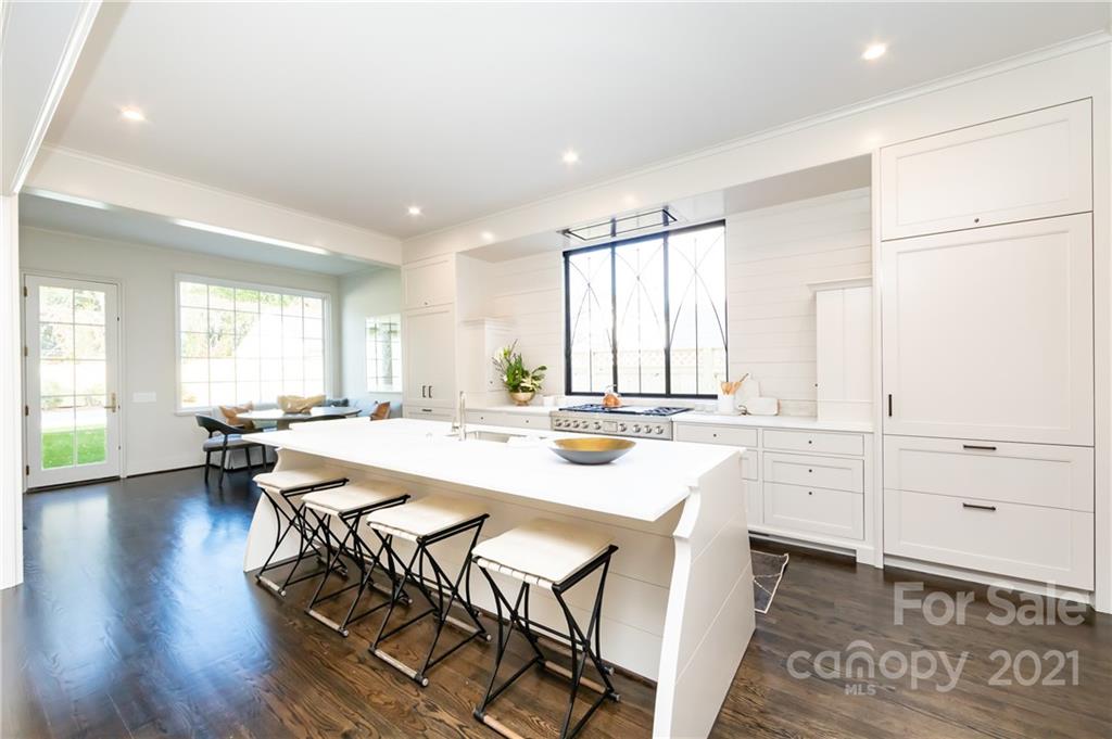 308 Fenton Place Charlotte NC 28207