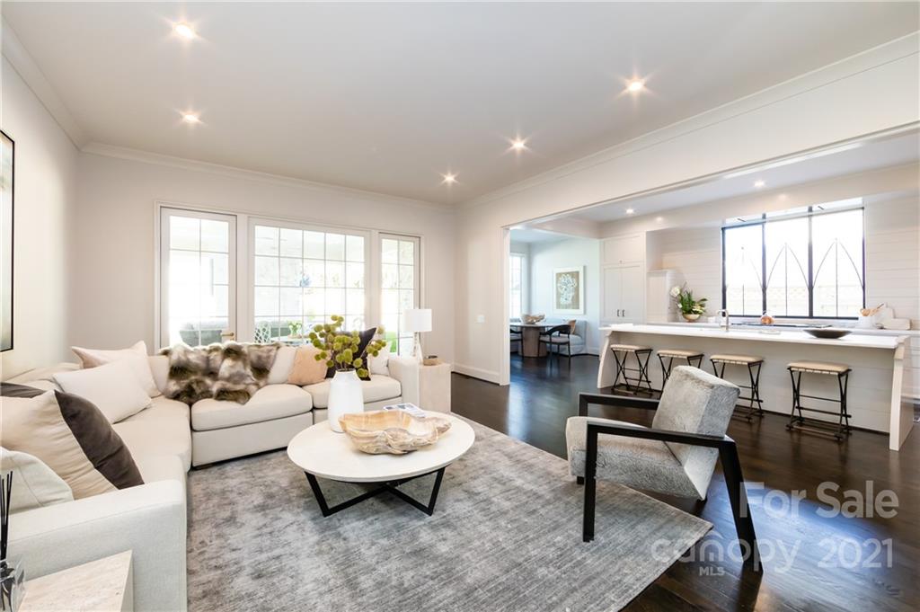 308 Fenton Place Charlotte NC 28207