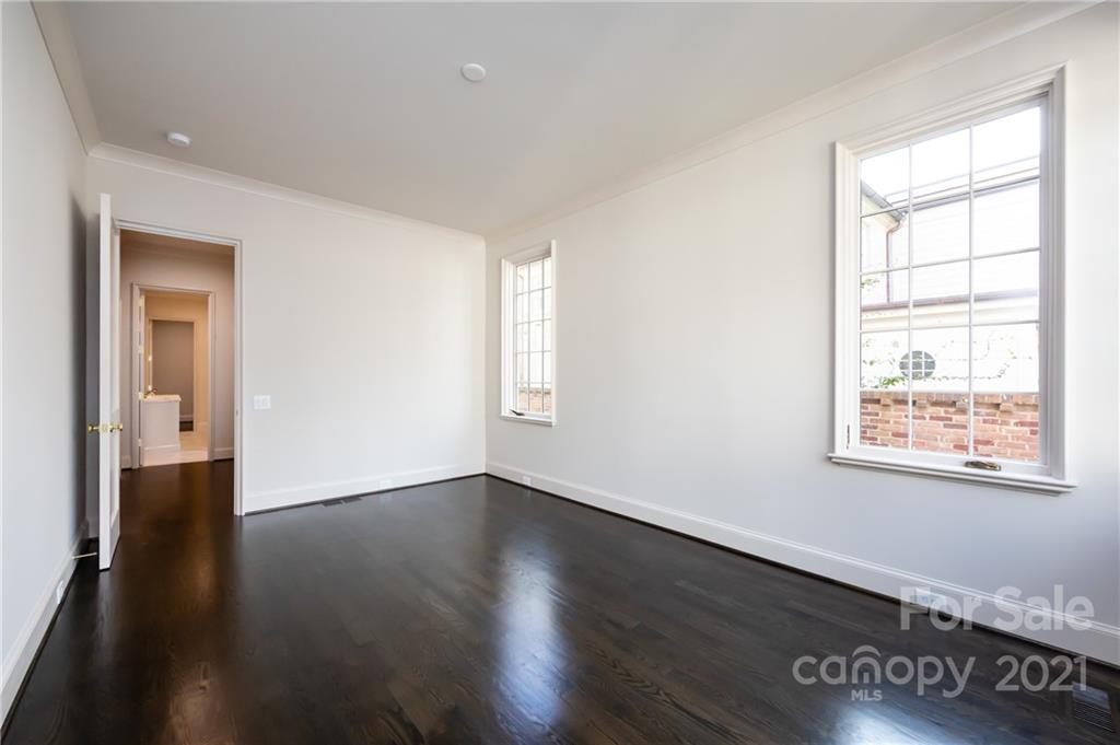 308 Fenton Place Charlotte NC 28207