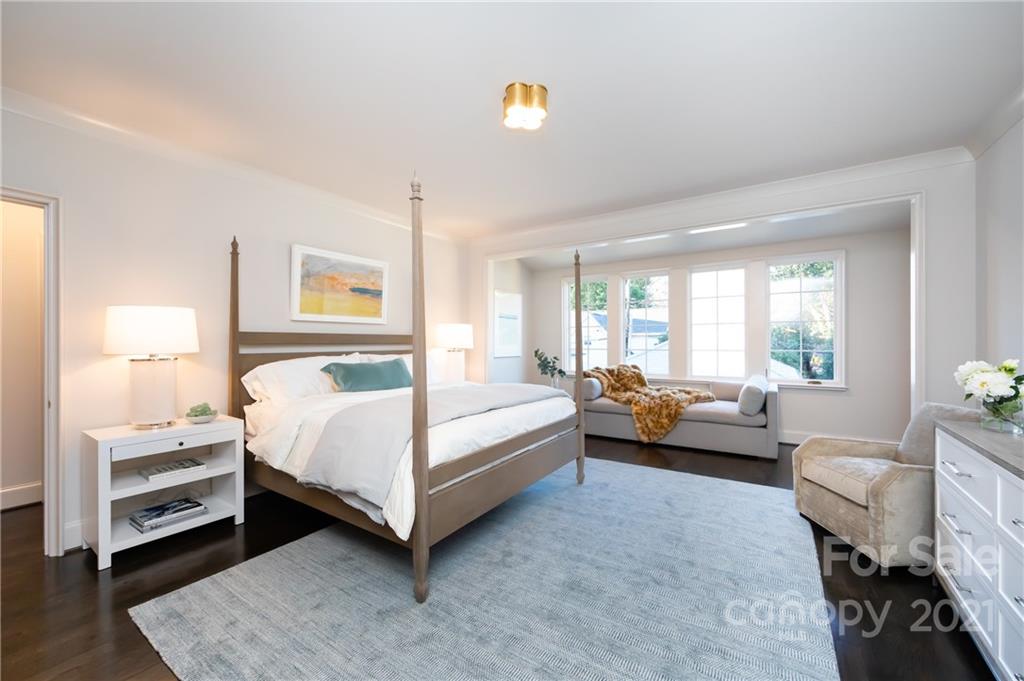 308 Fenton Place Charlotte NC 28207