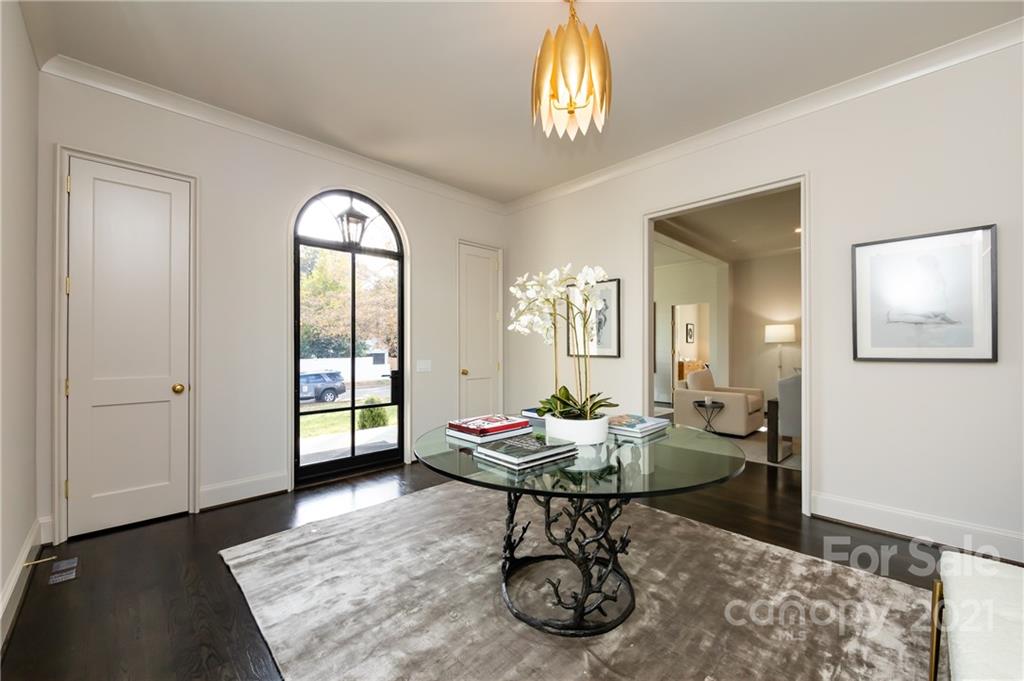 308 Fenton Place Charlotte NC 28207