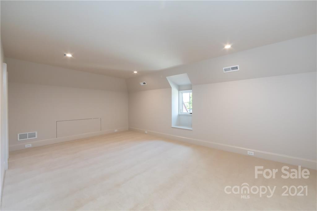 308 Fenton Place Charlotte NC 28207