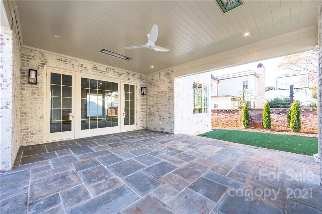 308 Fenton Place Charlotte NC 28207