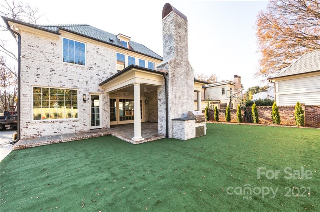 308 Fenton Place Charlotte NC 28207