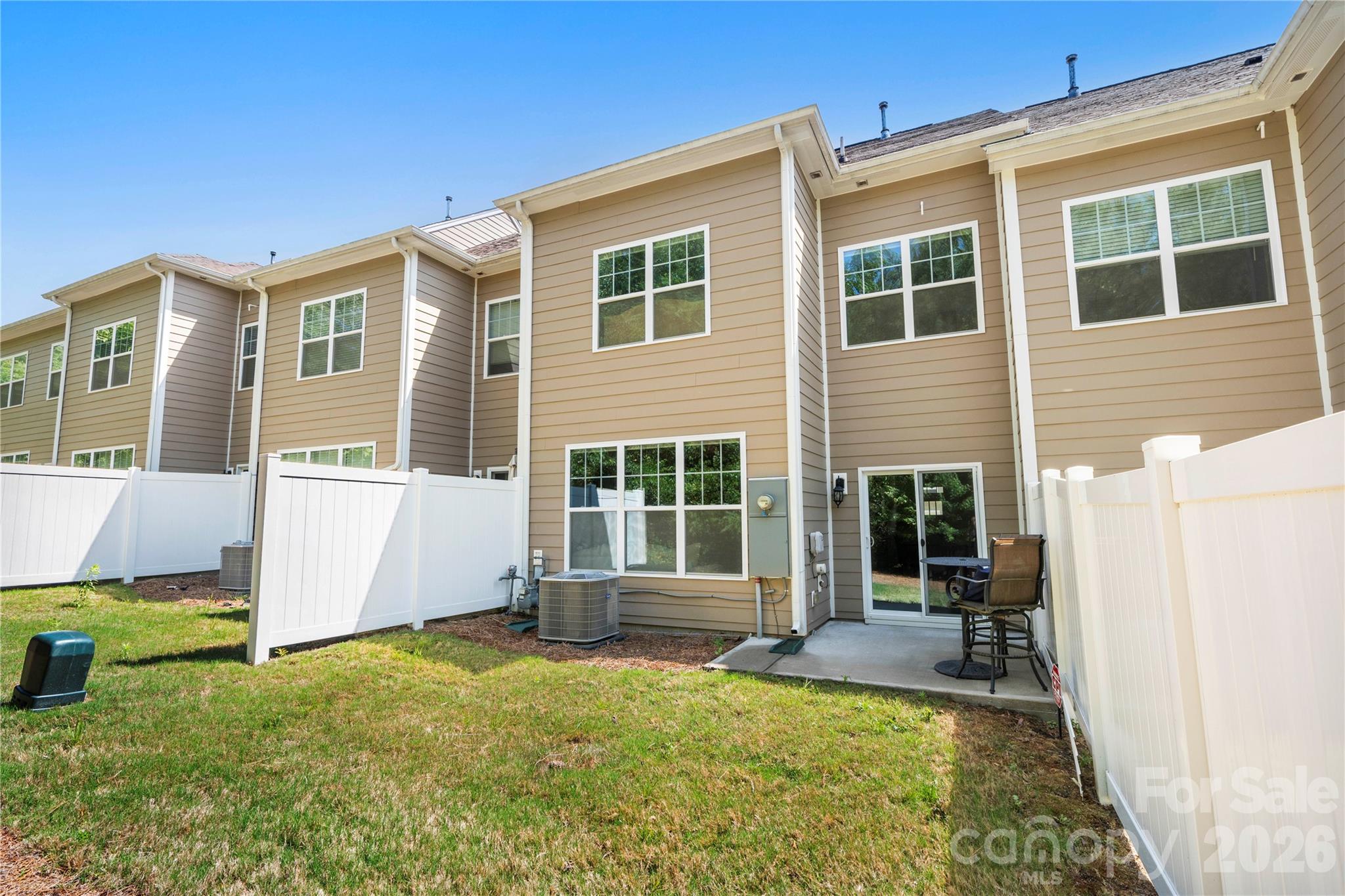 8723 Harris Lake Lane Charlotte NC 28269
