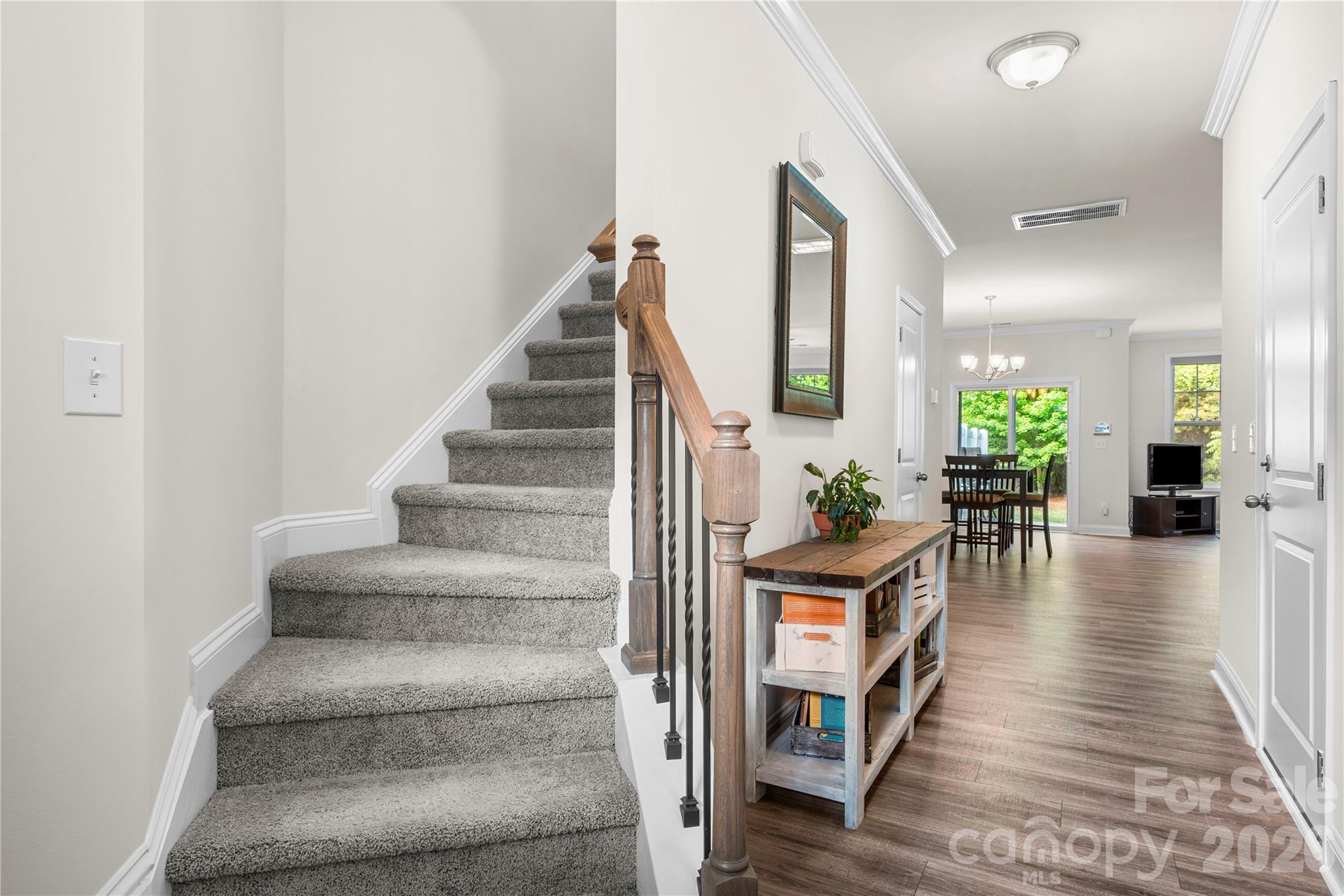 8723 Harris Lake Lane Charlotte NC 28269