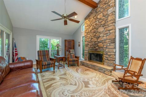10 Chestnut Ridge Road Mills River NC 28759