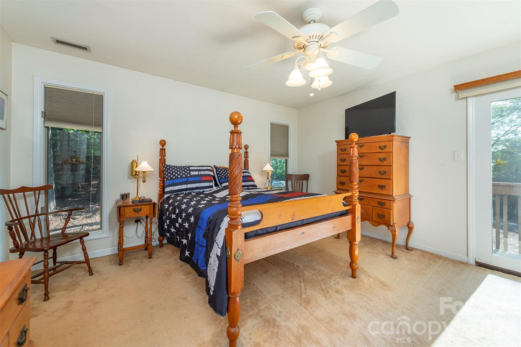 10 Chestnut Ridge Road Mills River NC 28759