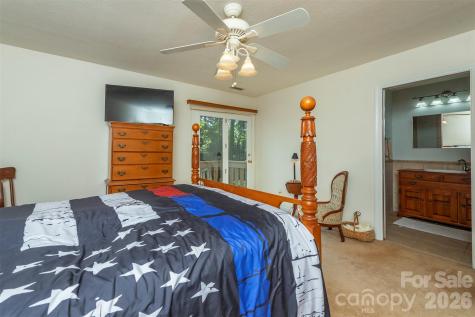 10 Chestnut Ridge Road Mills River NC 28759