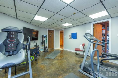 10 Chestnut Ridge Road Mills River NC 28759
