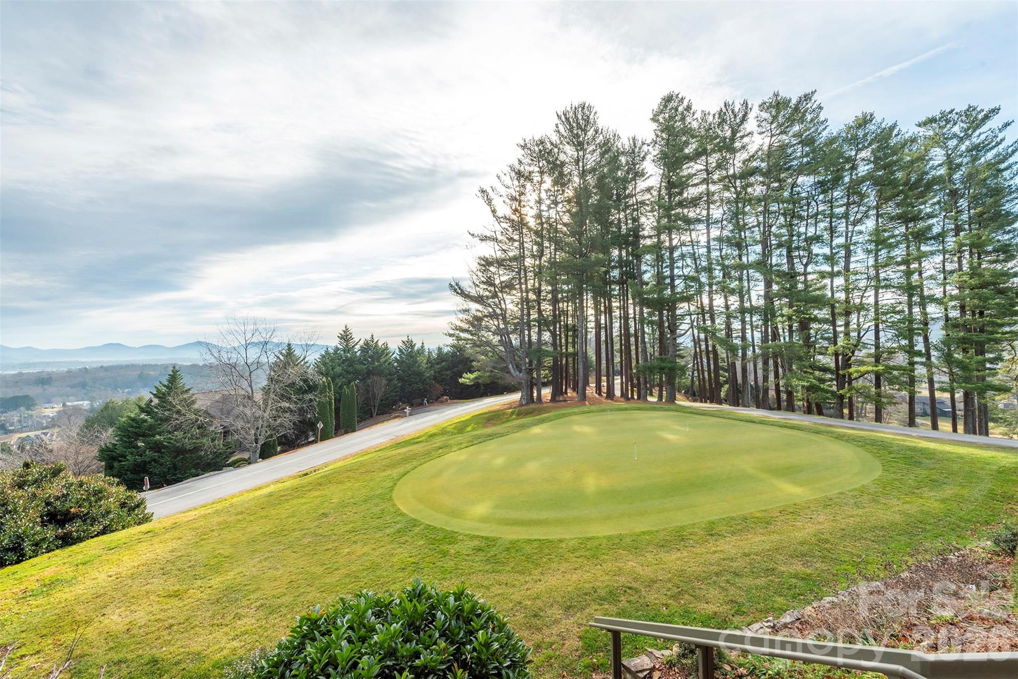 10 Chestnut Ridge Road Mills River NC 28759