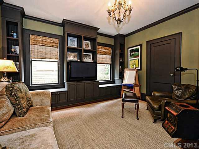 519 Hermitage Court Charlotte NC 28207