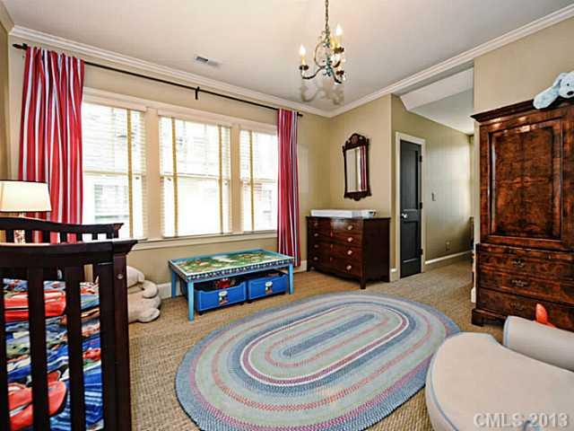 519 Hermitage Court Charlotte NC 28207