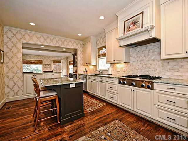 519 Hermitage Court Charlotte NC 28207
