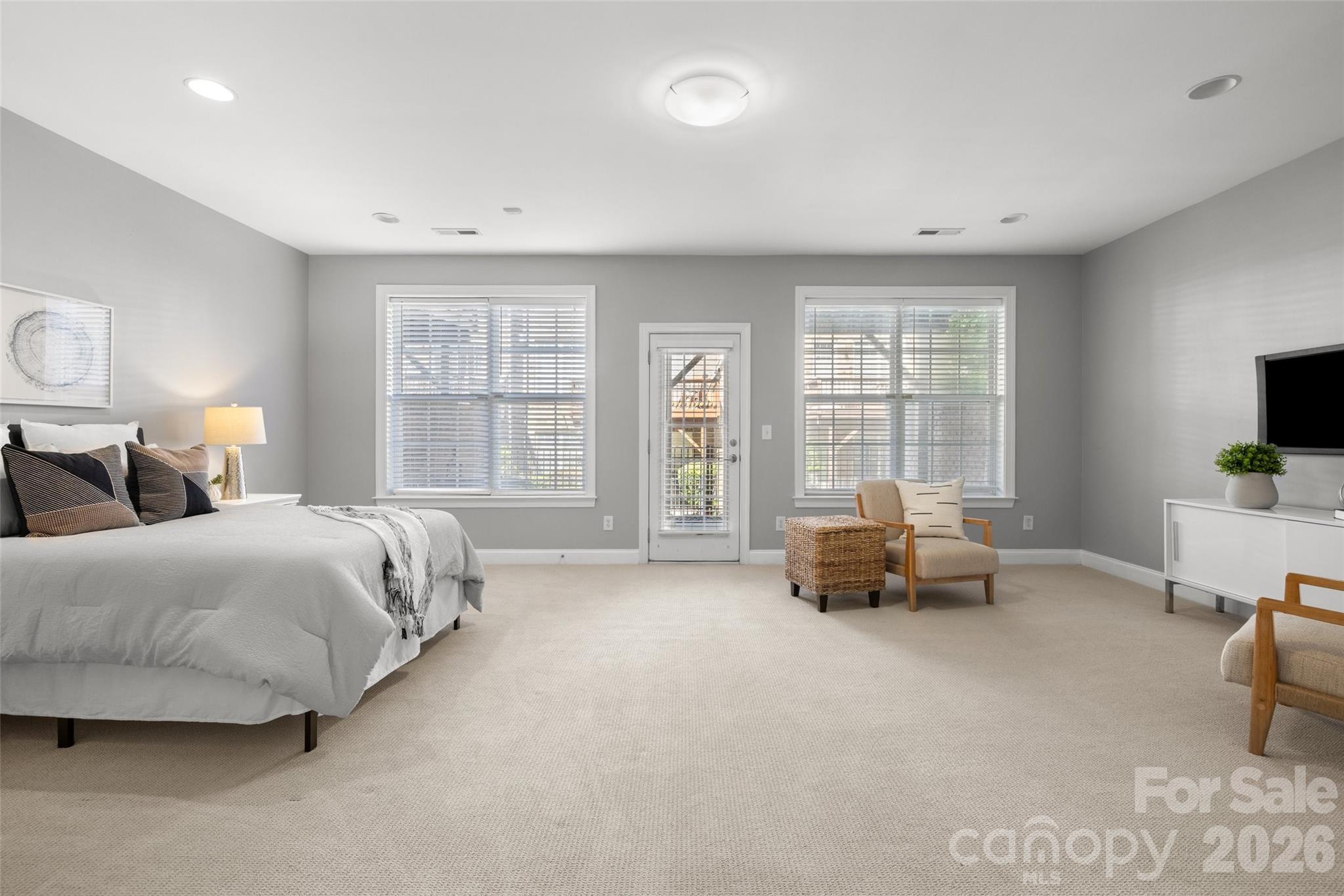 7810 Springs Village Lane Charlotte NC 28226