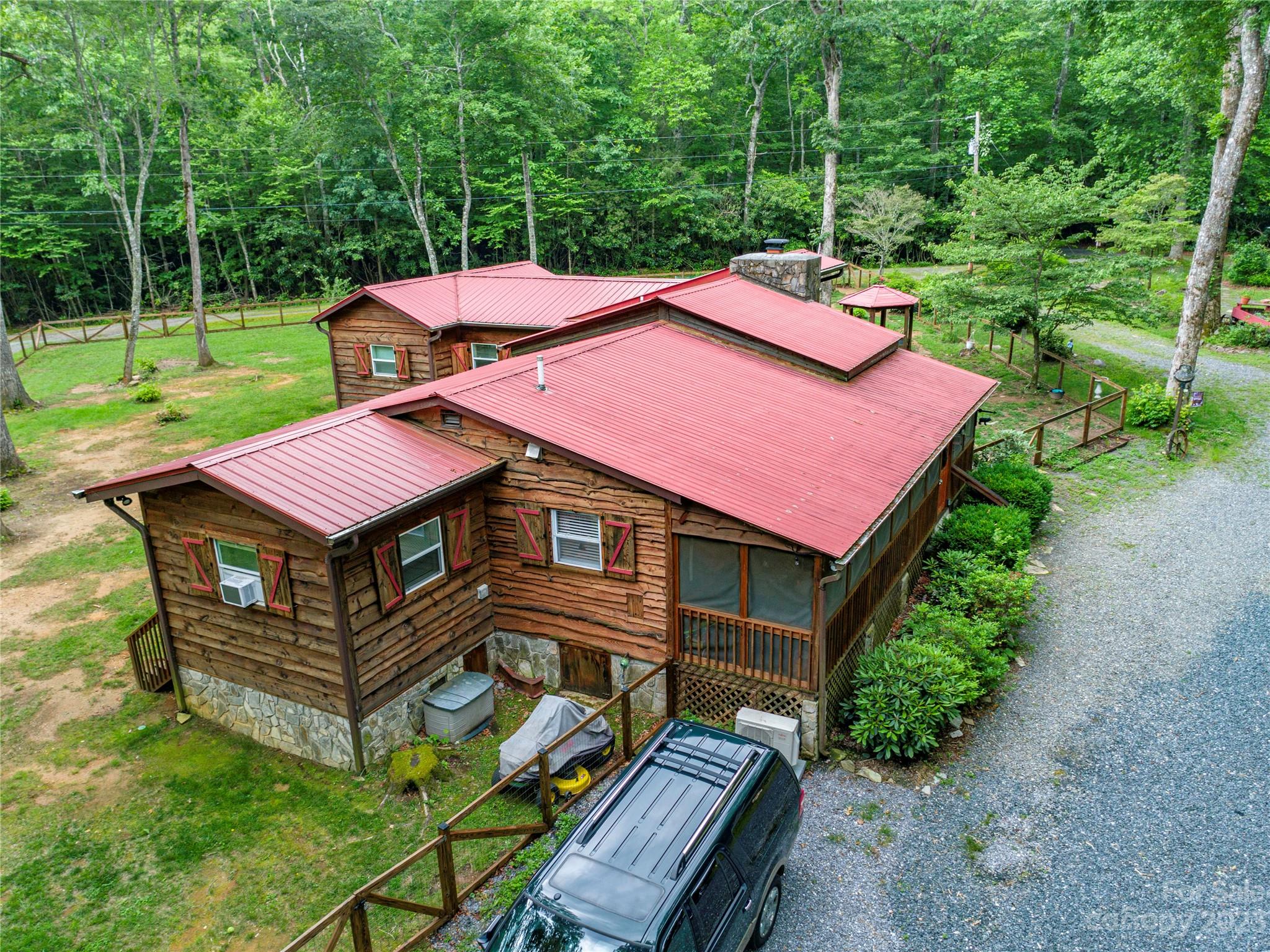 144 Byrd Park Road Burnsville NC 28714