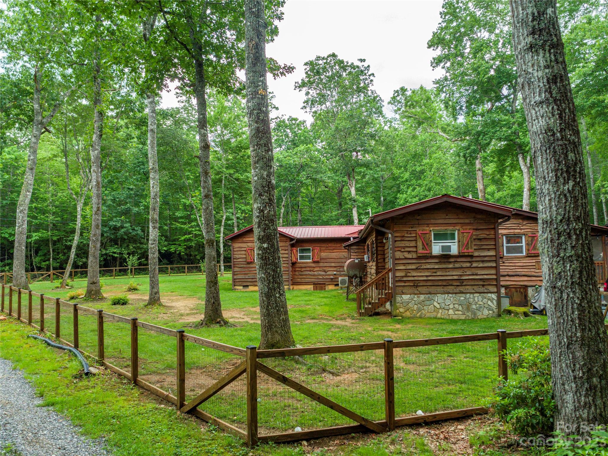 144 Byrd Park Road Burnsville NC 28714