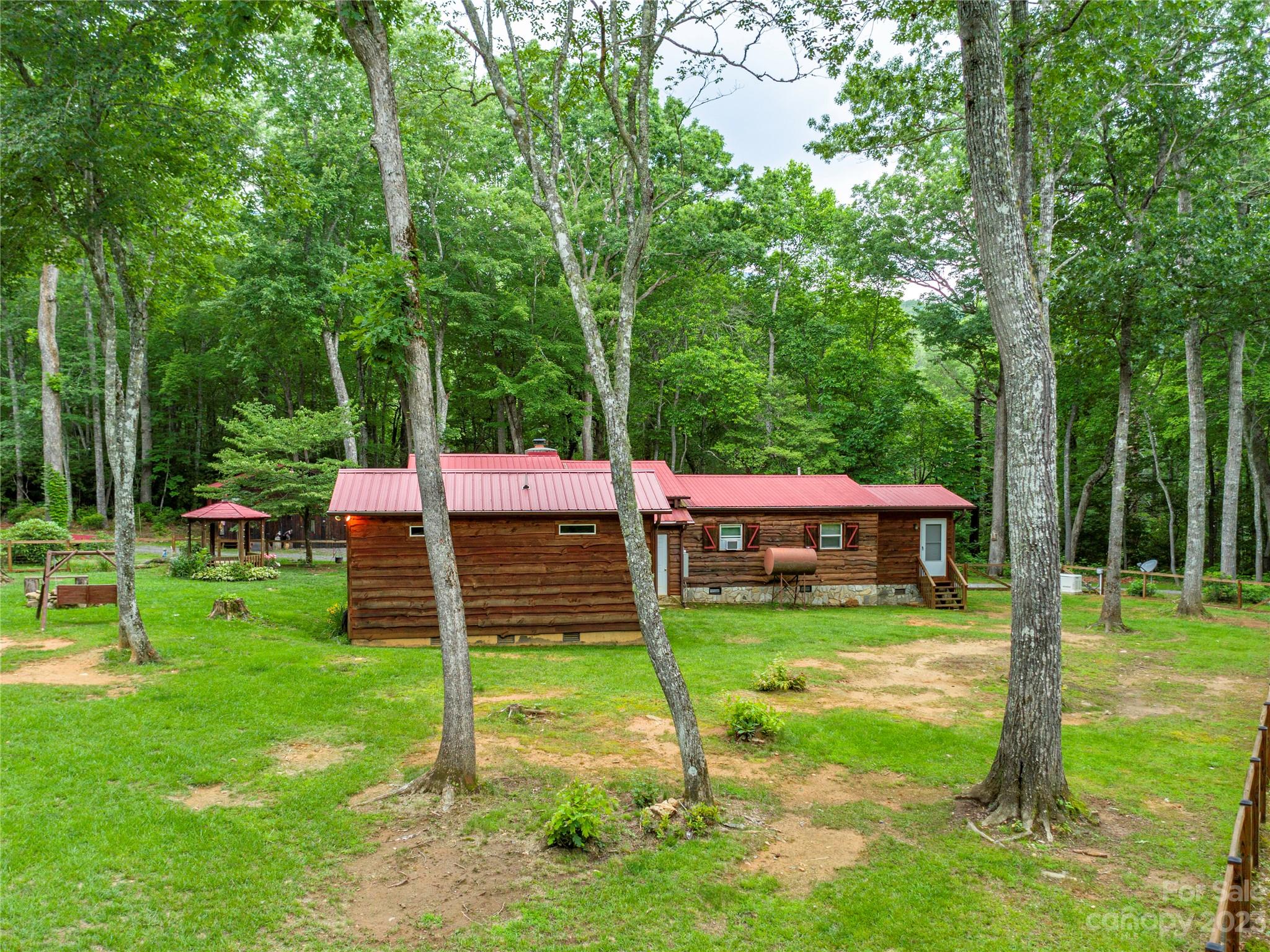 144 Byrd Park Road Burnsville NC 28714
