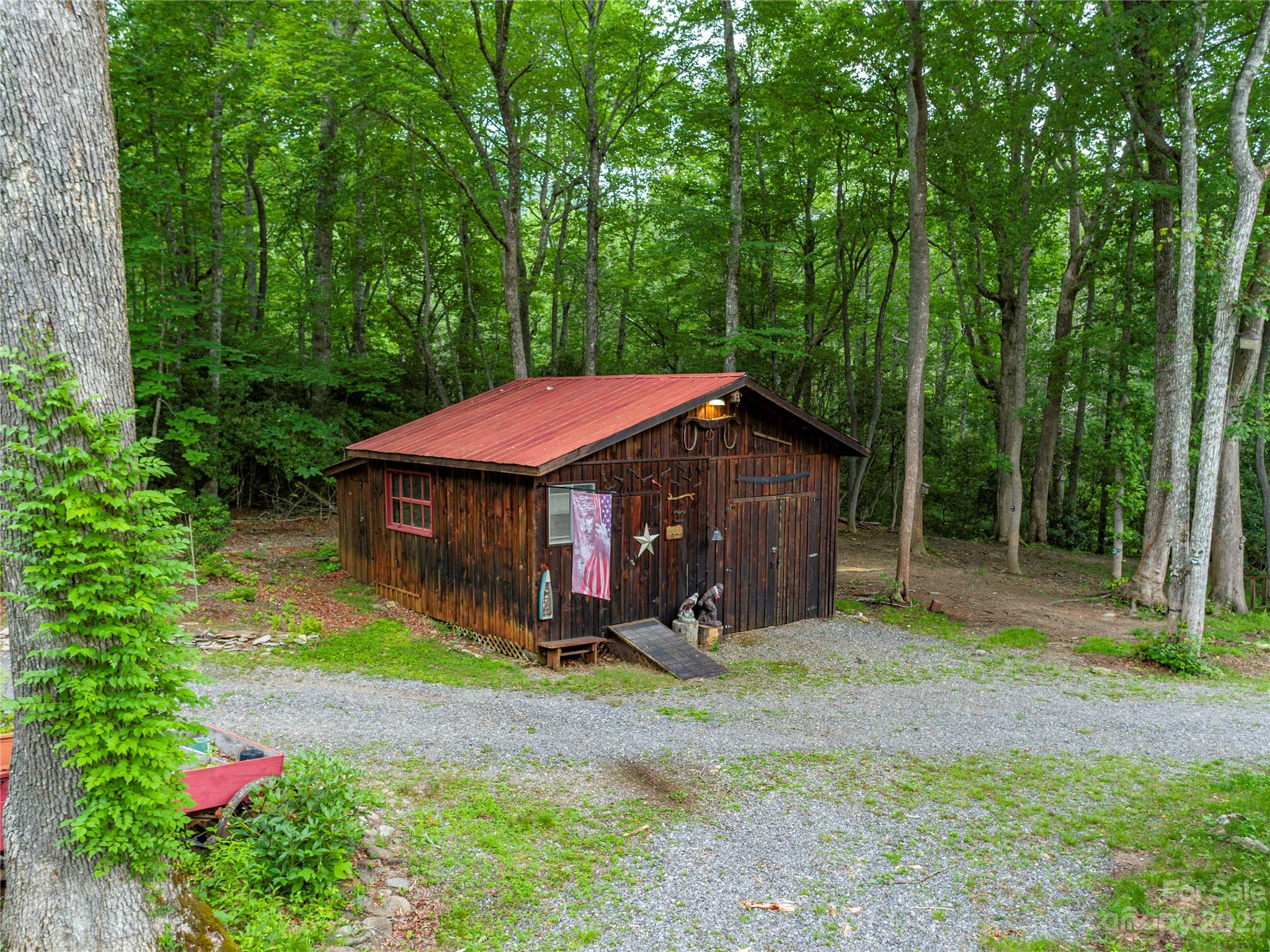 144 Byrd Park Road Burnsville NC 28714