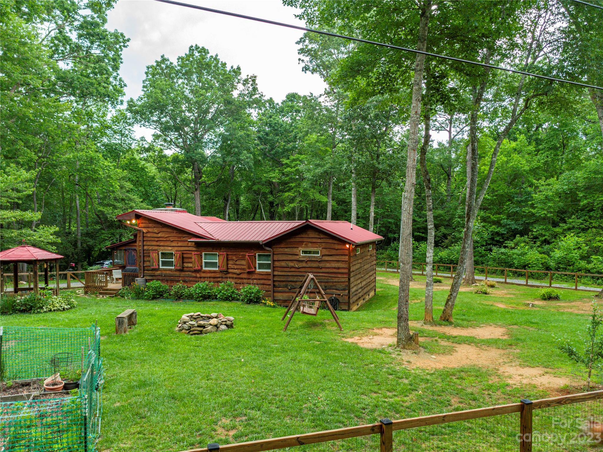 144 Byrd Park Road Burnsville NC 28714