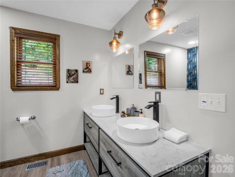 122 Raptor Court Lake Lure NC 28746
