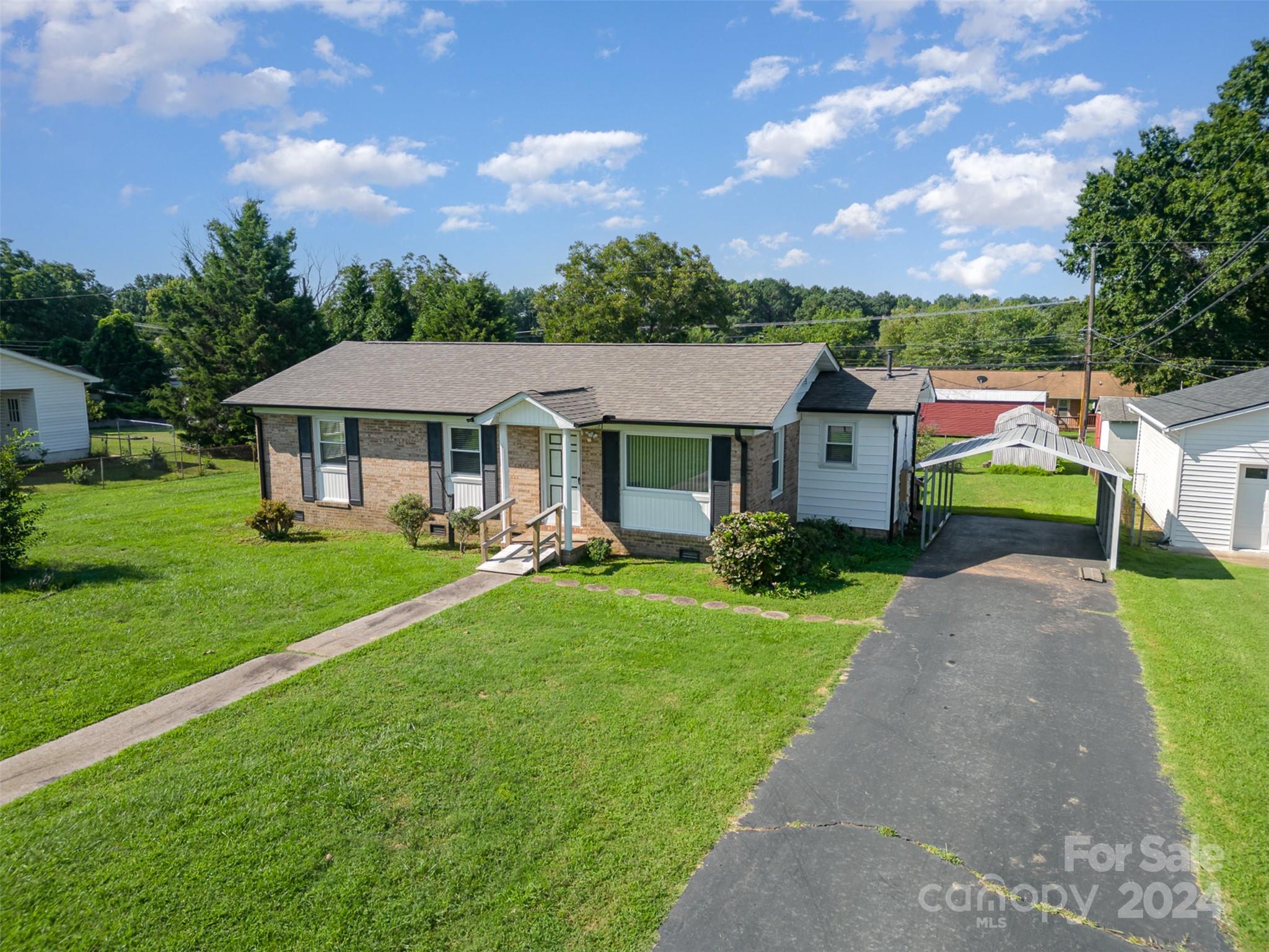 3035 Wendover Road NW Concord NC 28027