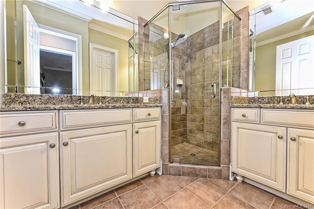 6708 Louisburg Square Lane Charlotte NC 28210