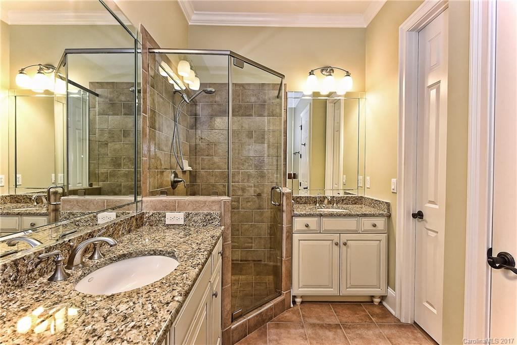6708 Louisburg Square Lane Charlotte NC 28210