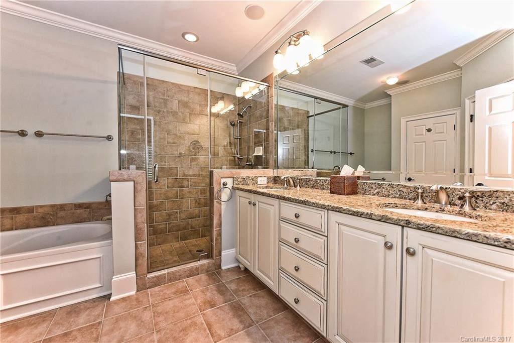 6708 Louisburg Square Lane Charlotte NC 28210