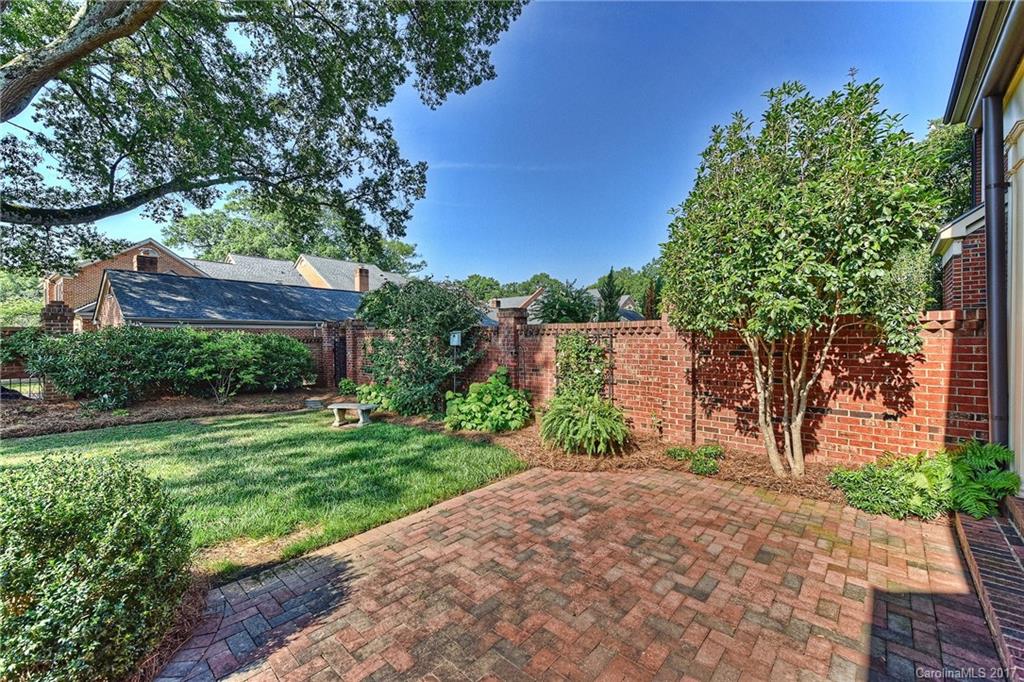 6708 Louisburg Square Lane Charlotte NC 28210