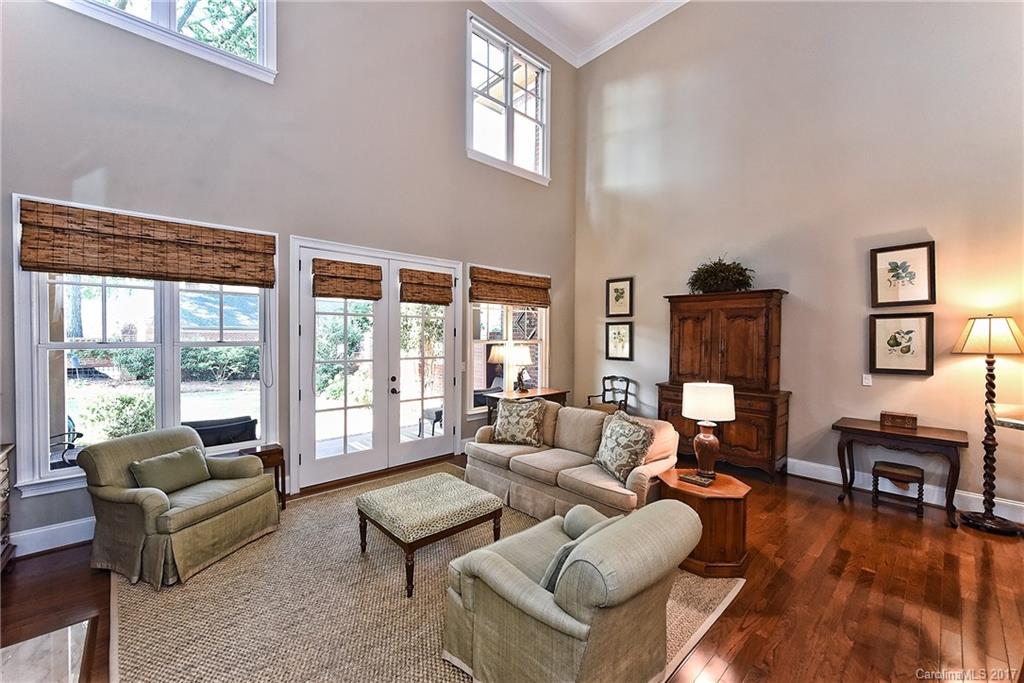 6708 Louisburg Square Lane Charlotte NC 28210