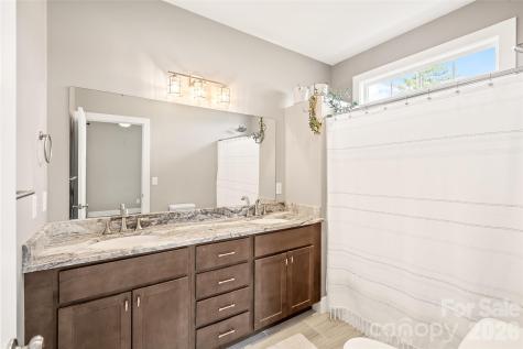 223 River Breeze Lane Etowah NC 28729