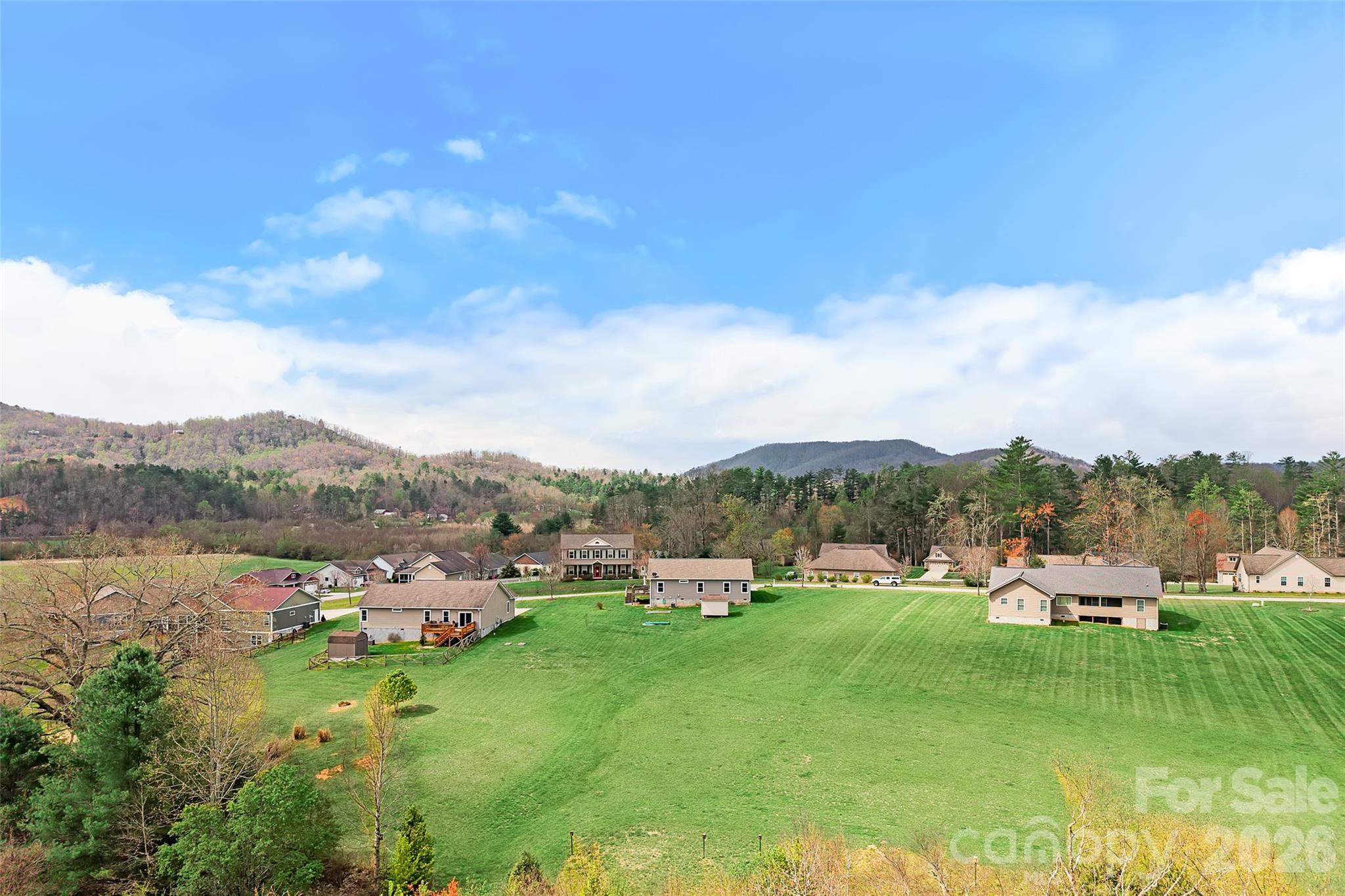 223 River Breeze Lane Etowah NC 28729