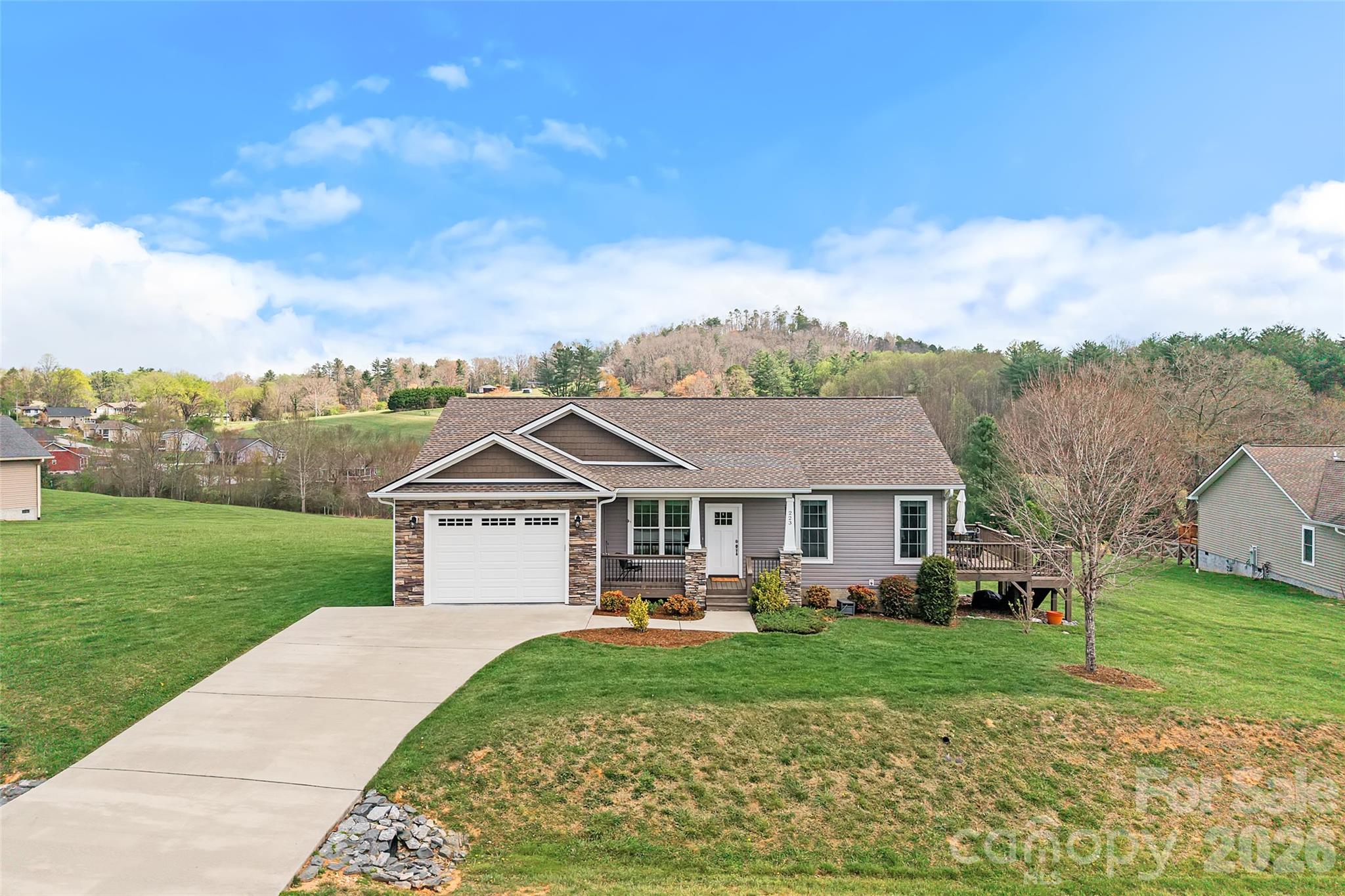 223 River Breeze Lane Etowah NC 28729