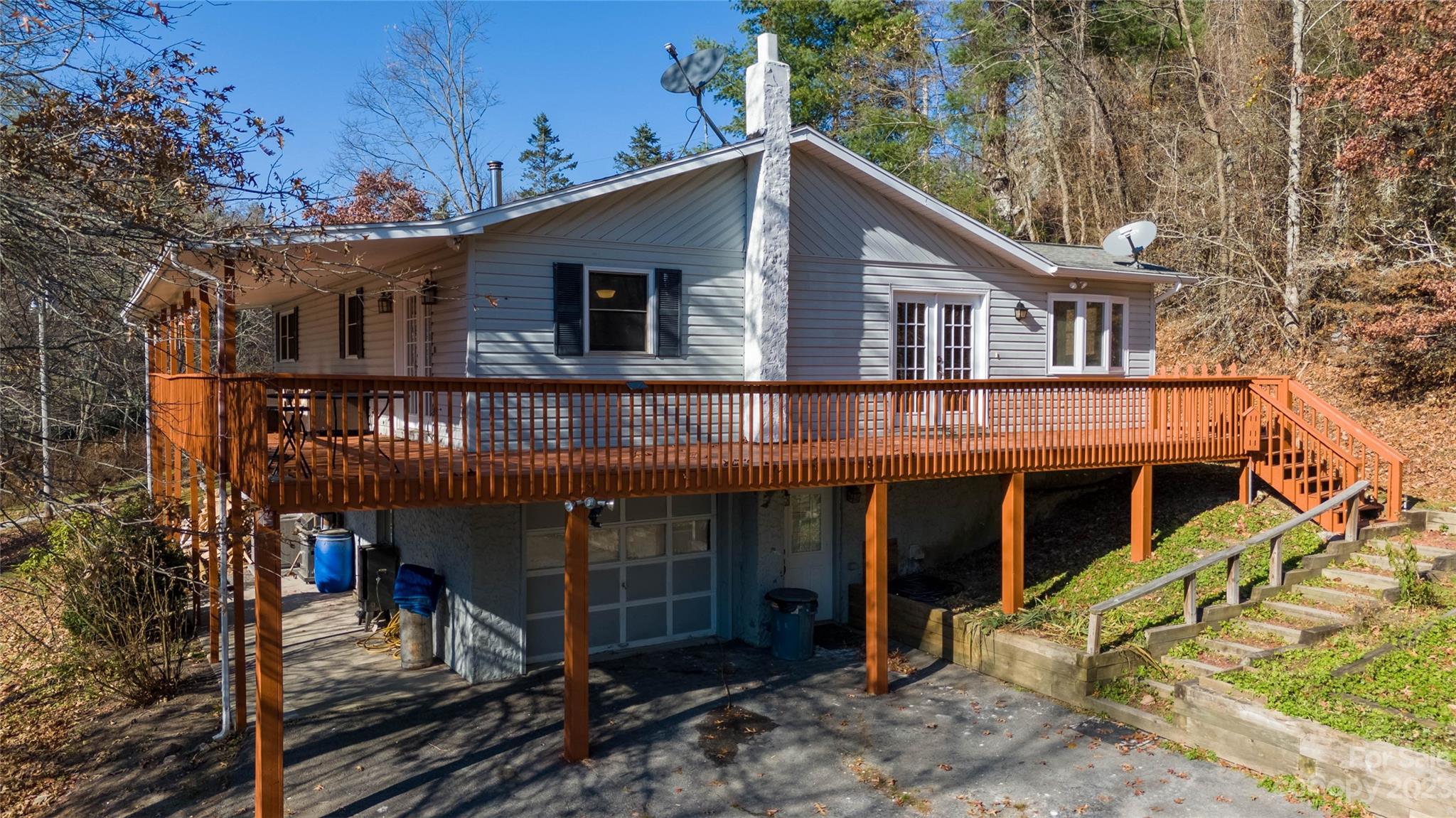 115 Pat V Eller Lane Newland NC 28657