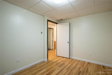 115 Pat V Eller Lane Newland NC 28657