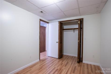 115 Pat V Eller Lane Newland NC 28657
